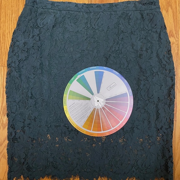 Skies Are Blue Inez Lace Pencil Skirt GREEN - Picture 6 of 7